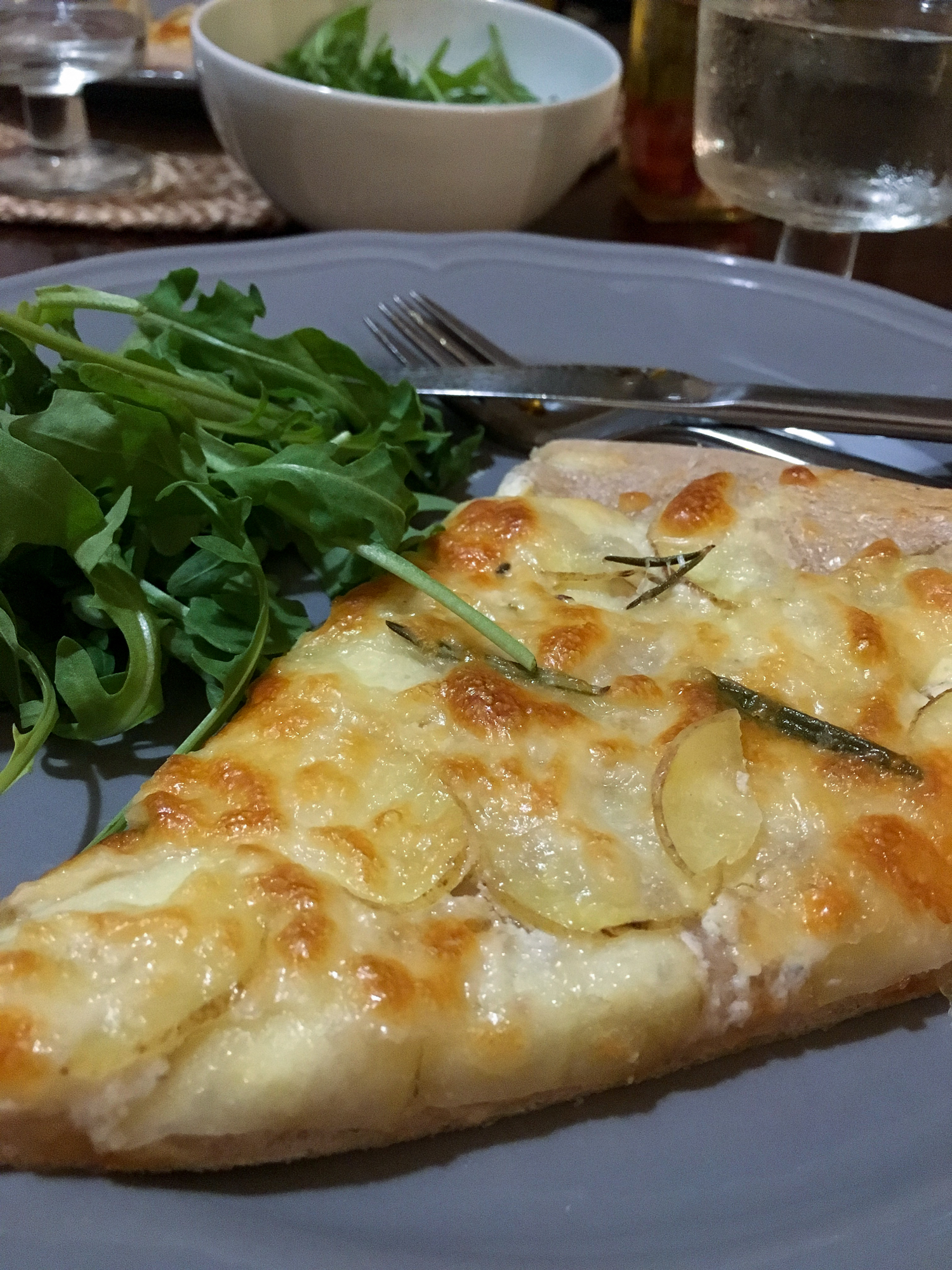 pizza bianca on a plate